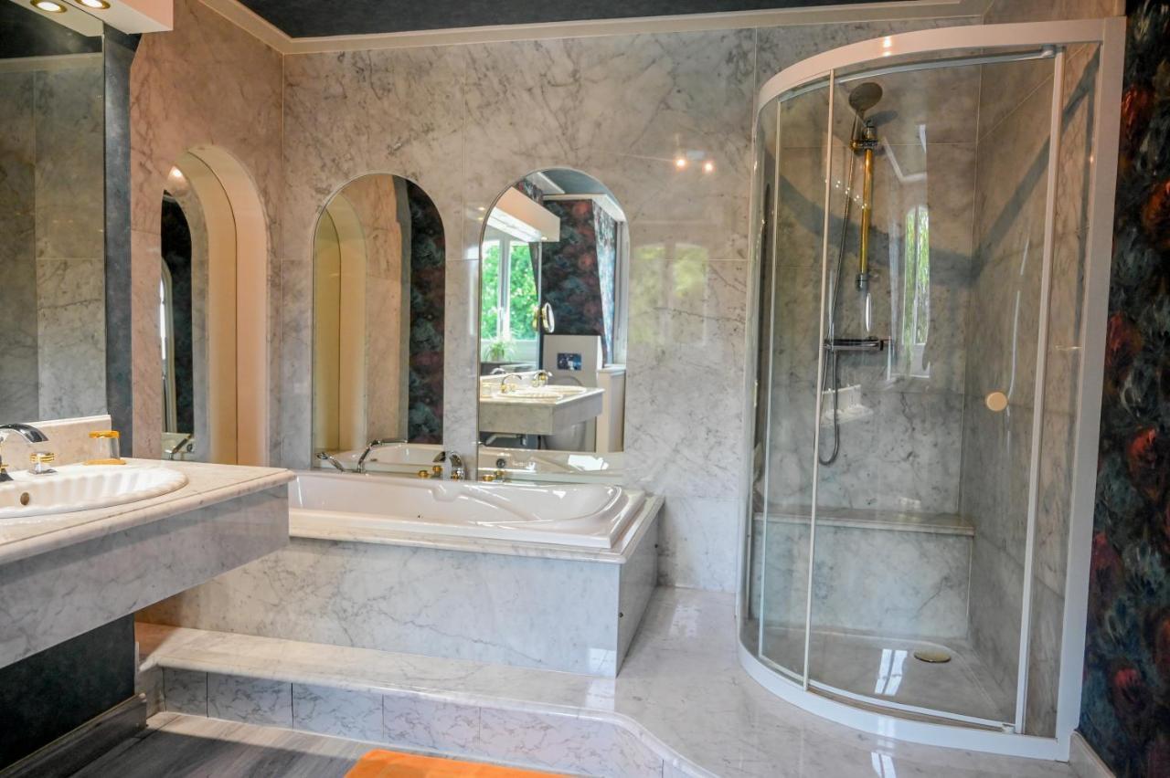 Tessy-sur-Vire La Fontaine Dort B&B 외부 사진