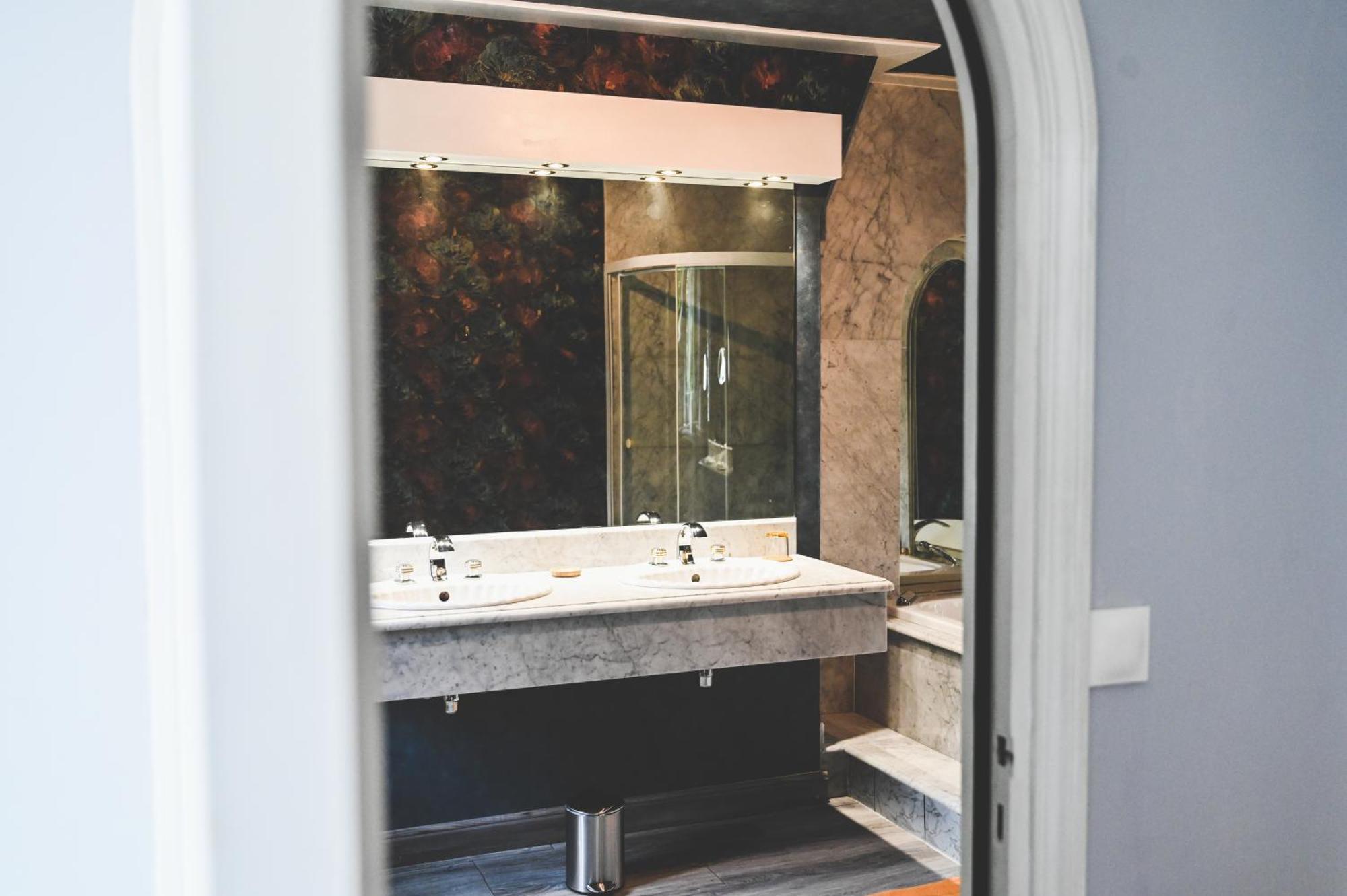 Tessy-sur-Vire La Fontaine Dort B&B 외부 사진